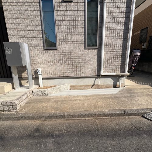 <span class="title">2025-11-6　　練馬区谷原5丁目現場-コンクリート工事をアップしました。</span>